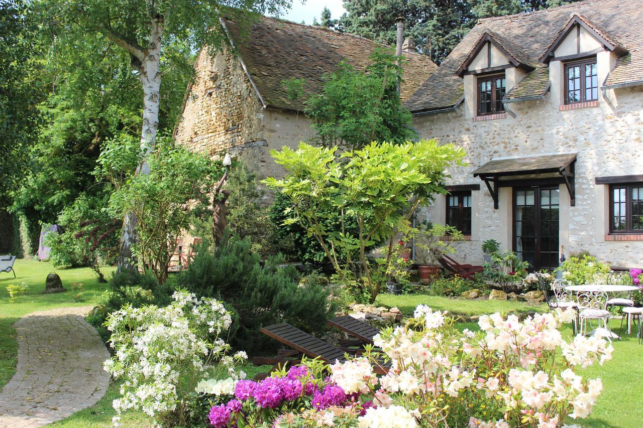 Le Clos Dormont Saint-Étienne-sous-Bailleul Exterior photo