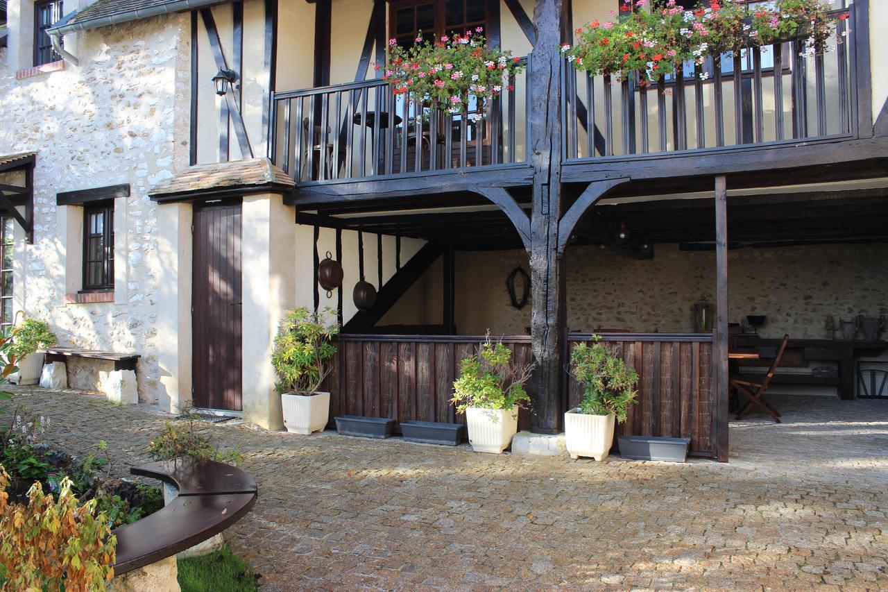 Le Clos Dormont Saint-Étienne-sous-Bailleul Exterior photo