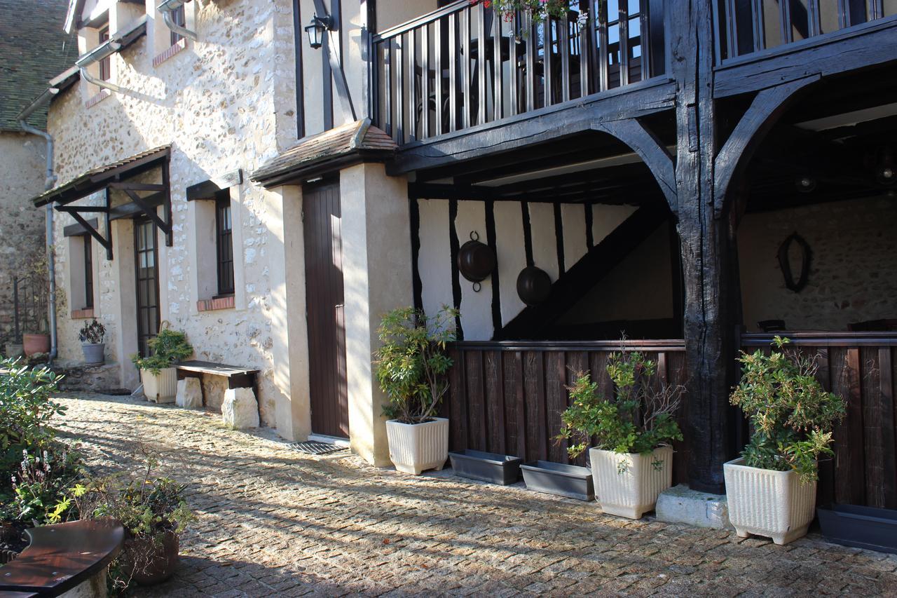 Le Clos Dormont Saint-Étienne-sous-Bailleul Exterior photo